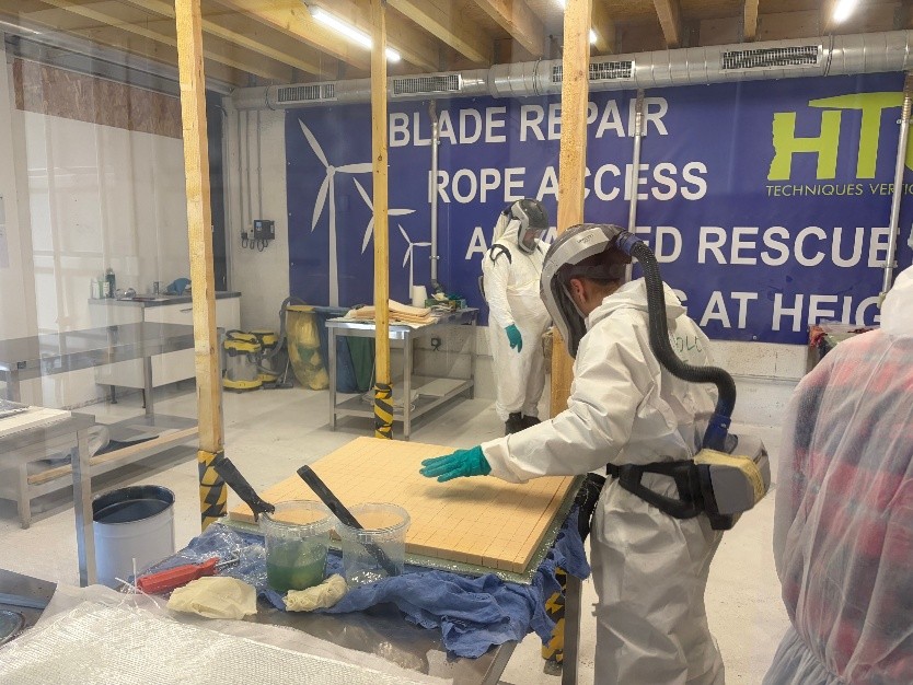 Formation-Réparation-pale-éolienne-Blade-repair-GWO-HTC-centre-formation